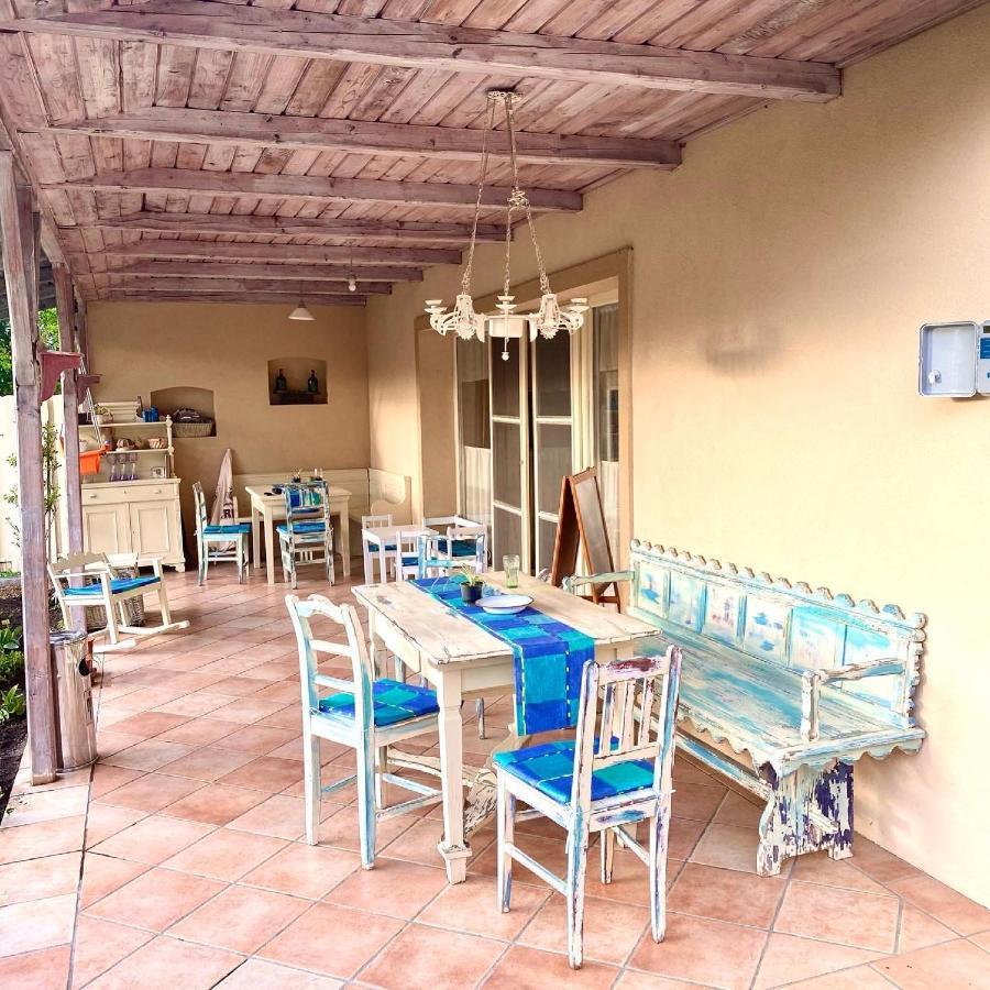 Kis Szarcsa Vendeghaz Hotel Gardony Exterior photo