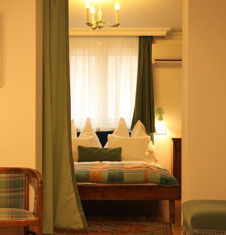 Kis Szarcsa Vendeghaz Hotel Gardony Exterior photo